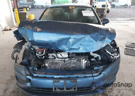 2021 Volkswagen Jetta 1.4T R-Line/1.4T S/1.4T Se z USA, uszkodzony, nr VIN 3VWC57BU7MM089427